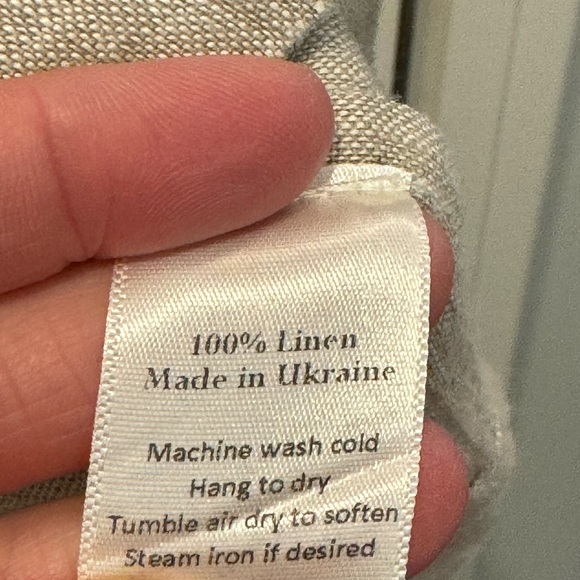 Crown Linen Designs XL Oatmeal Linen Tunic - Picture 3 of 6